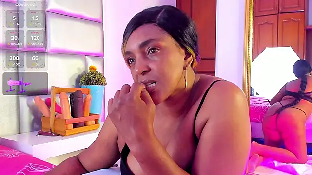 LovelyNickii webcam