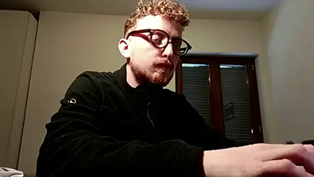 Red_dragon94 webcam
