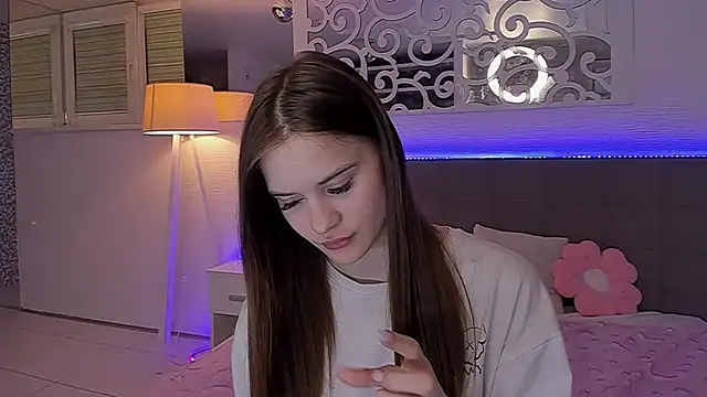 LuisaClover webcam