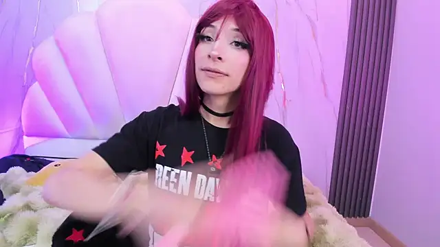 AliiceWonderland_ webcam