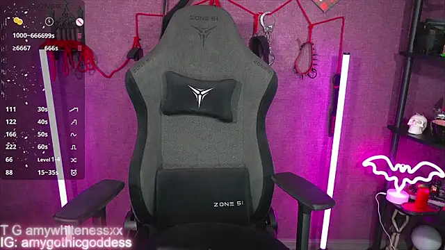 amywhitenessxx