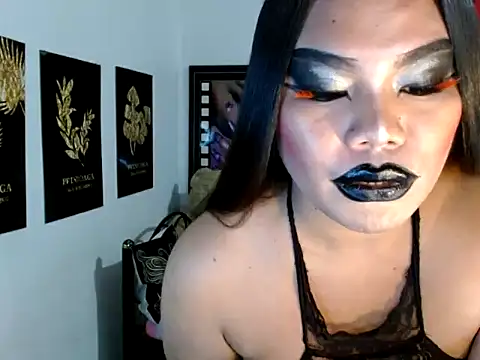 TSbrianaHugeCock webcam