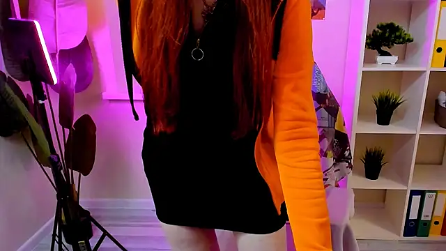 CarolGiggly webcam