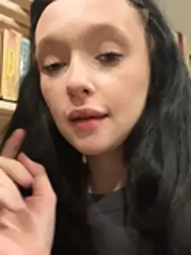 Flora_Ray webcam