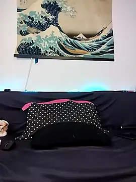 EmmaKrosss webcam
