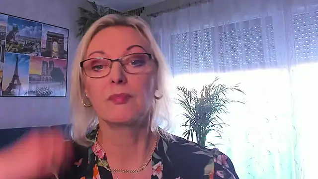 vanessa_chat webcam