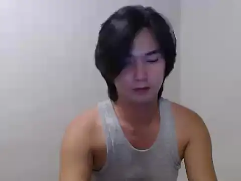 urhalfguyxx webcam