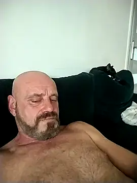 wilkalfa (M mature) - #balds #cam2cam #cheapest-privates #handjob #hd #mature #medium #mobile #polish #shaven #shower #small-audience #straight #white