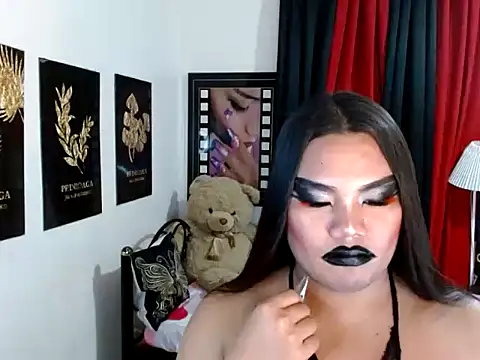 TSbrianaHugeCock webcam