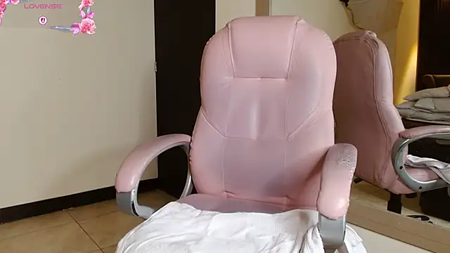 Lolagolden1 webcam