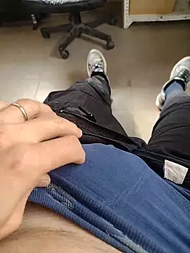 Alejandro83bsf webcam