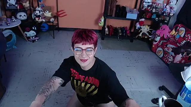 MissMiia2 webcam