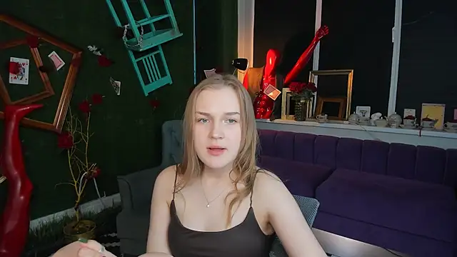 LissaTelor webcam