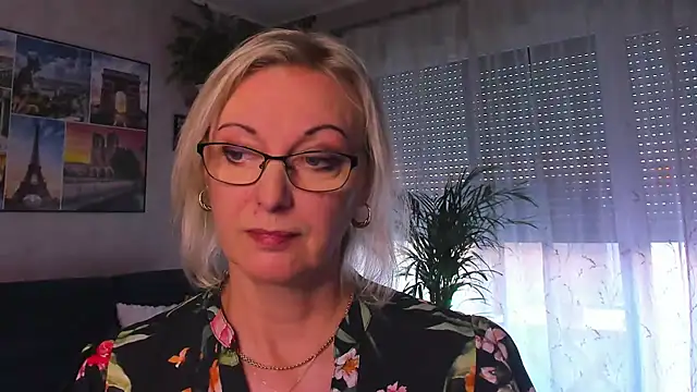 vanessa_chat webcam