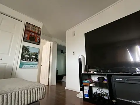 Tattedupdek live sex cam
