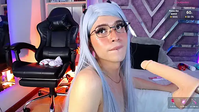 Lizza_Jones webcam
