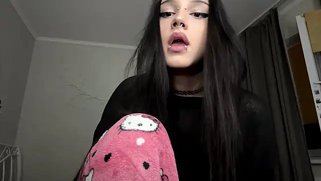 LouisePavlides webcam