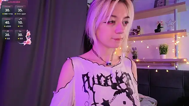 TristaRoht webcam