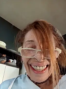 frozenwaffle (F mature) - Make me crazzy My pussy need pleasure