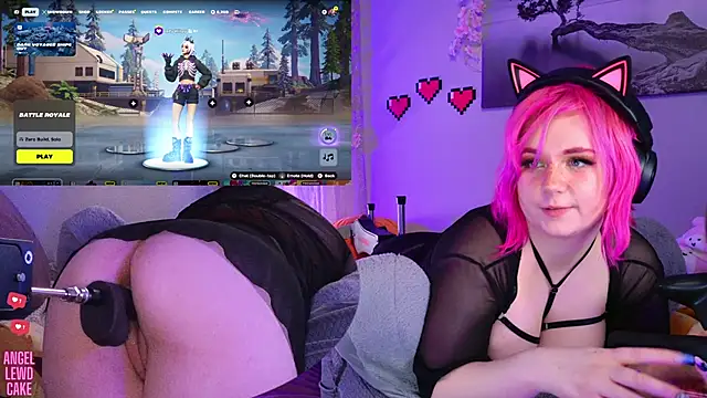 Angel-Lewd-Cake webcam