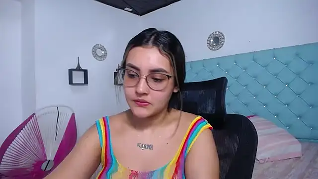kathe-mills235 live sex cam