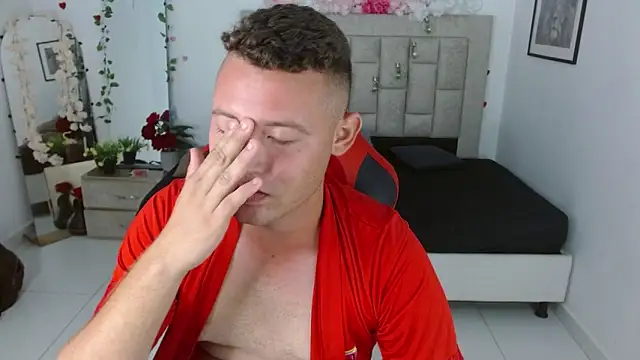sven_fox723 webcam