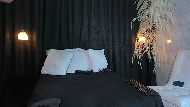 madisonyeduar_ webcam