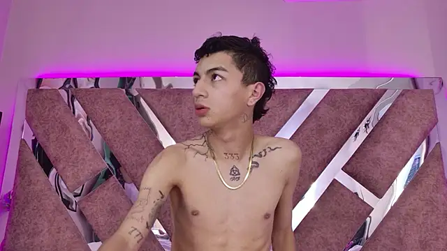 NickandAbby_ webcam