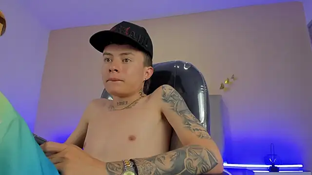 Nascary_Fox webcam