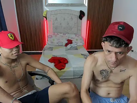 juan_and_luke webcam