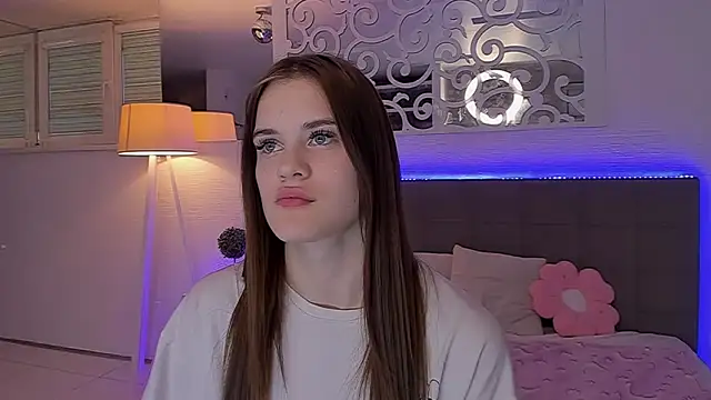 LuisaClover webcam