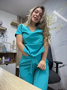 alicee16
