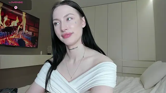 JenniferQueen11 webcam