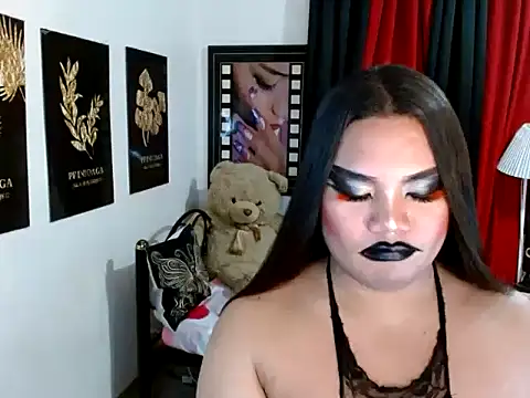 TSbrianaHugeCock webcam