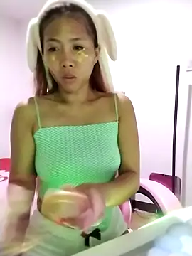 25sweetlilbunny webcam