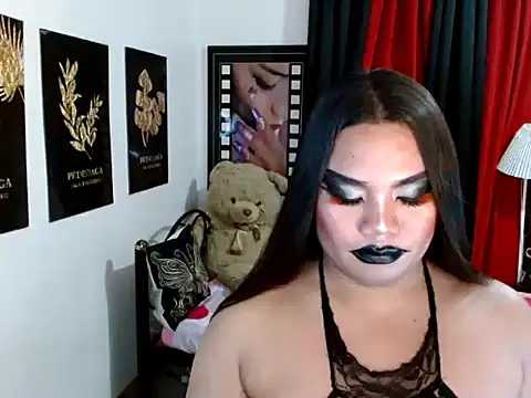 TSbrianaHugeCock webcam