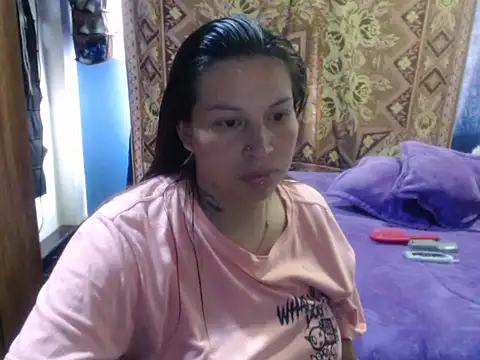 layanafuckass webcam