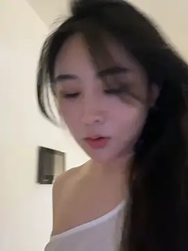 美女anqi6376在线直播