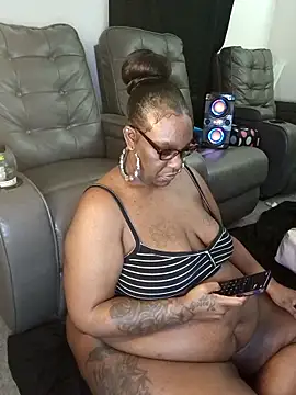 Thickkemzz41 webcam