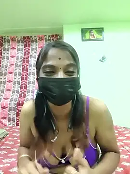 Tamil_Ishu webcam