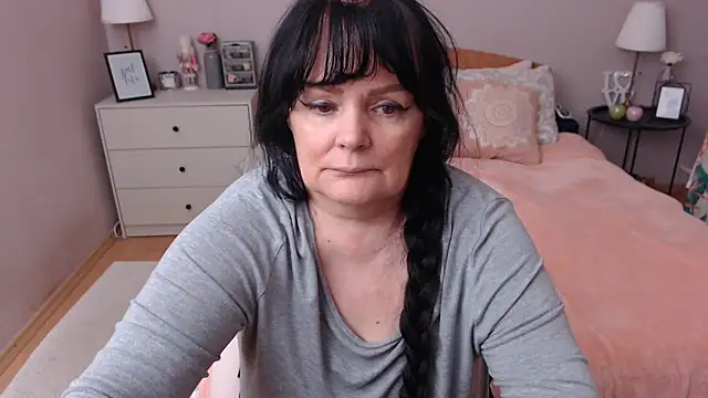 LeveMe2Nightt webcam