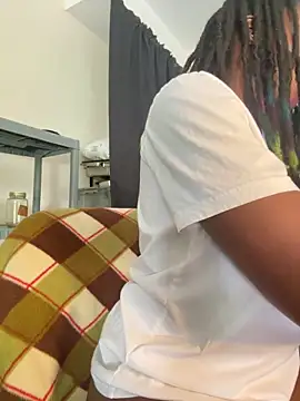 thechocolatepeach webcam