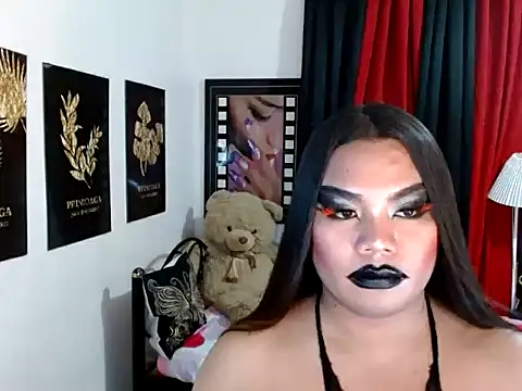 TSbrianaHugeCock webcam