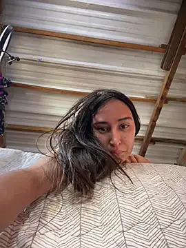 rakel37 - RAKEL37's free webcam - UK Sex Cams