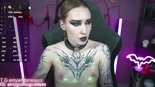 amywhitenessxx webcam