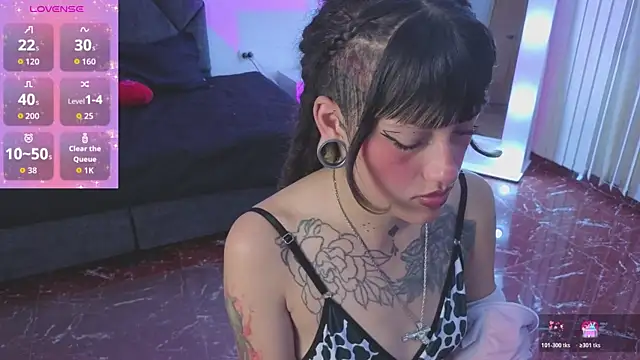 _sharlotte777 webcam