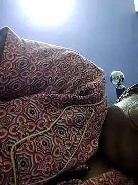 yamini1431 webcam