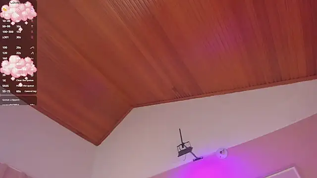 elodie_walker webcam