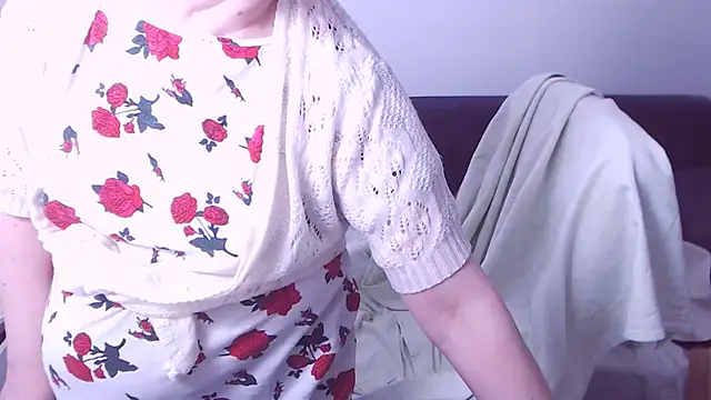 ChristaRose webcam