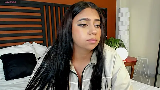 luna_cute__ webcam